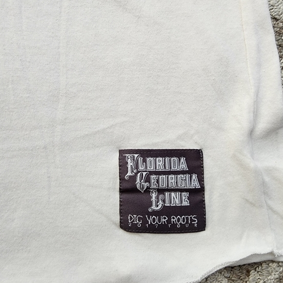 Florida Georgia Line Dig Your Roots Tour 2017 Top - Picture 6 of 10